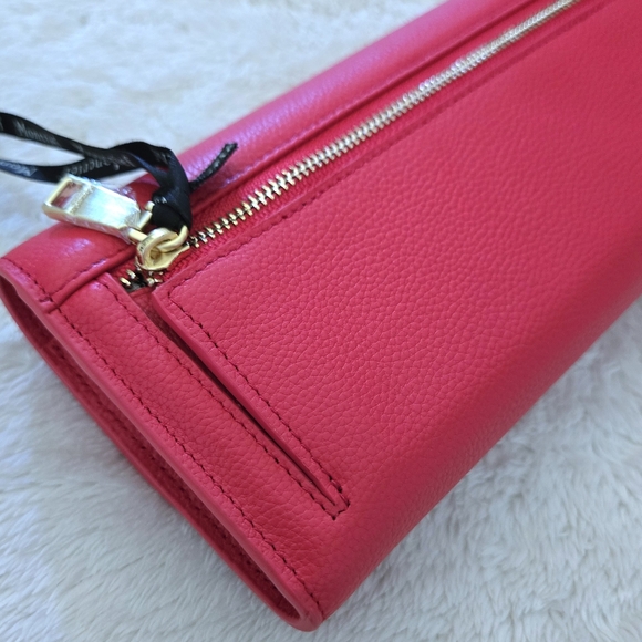 Moncrief "Tillie" Red♥️ Wallet - NIB - Picture 14 of 16